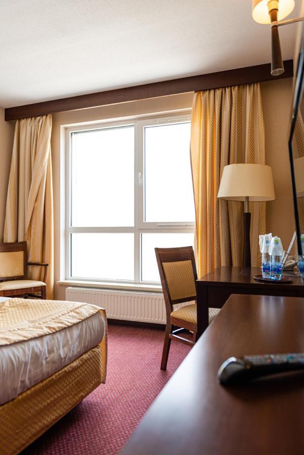 Hotel Mop Olesnica Mala Kurowskie Chalupy Kültér fotó
